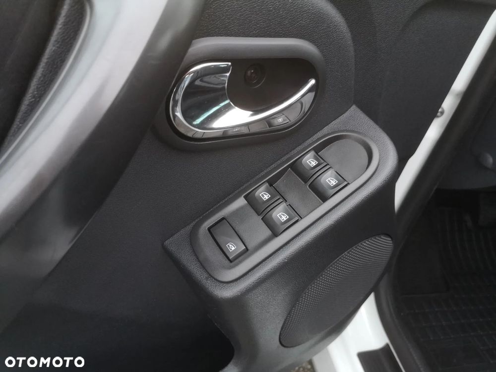 Dacia Duster dCi 110 FAP 4x4 Laureate - 20