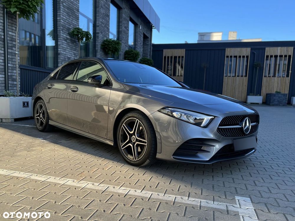 Mercedes-Benz Klasa A 200 AMG Line 7G-DCT - 1