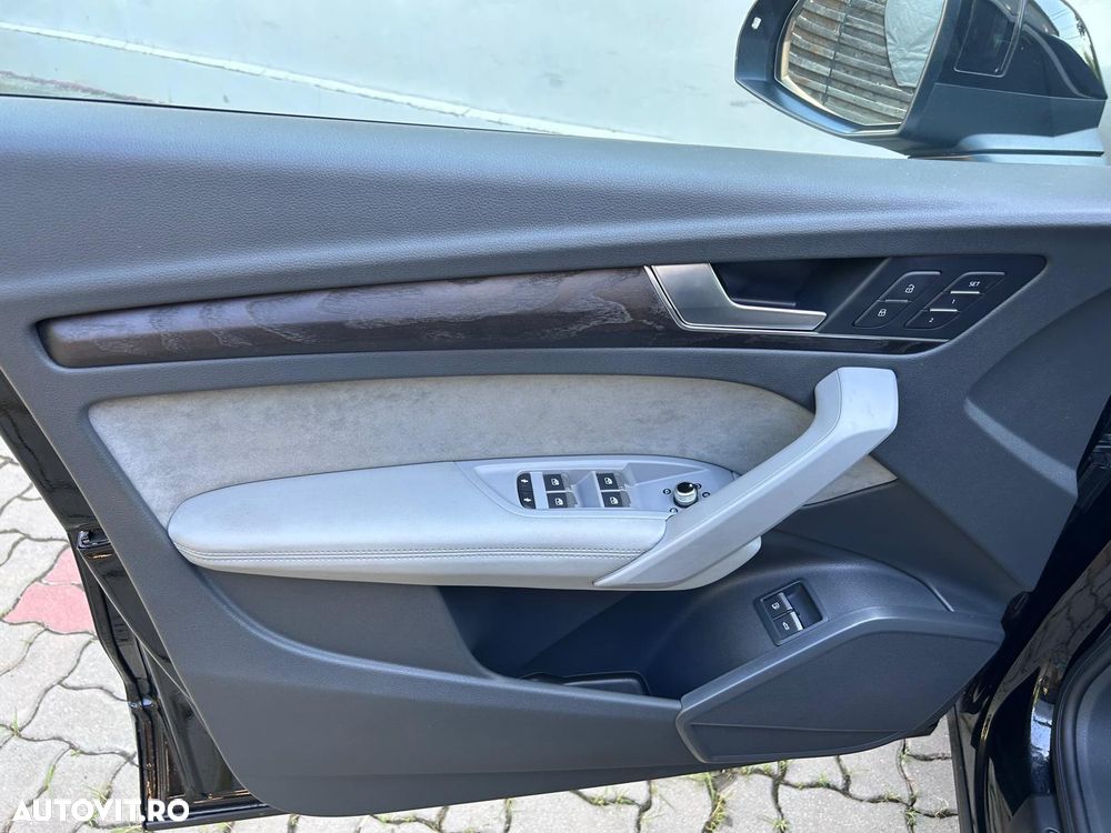 Audi Q5 55 TFSIe quattro S tronic S line business - 13