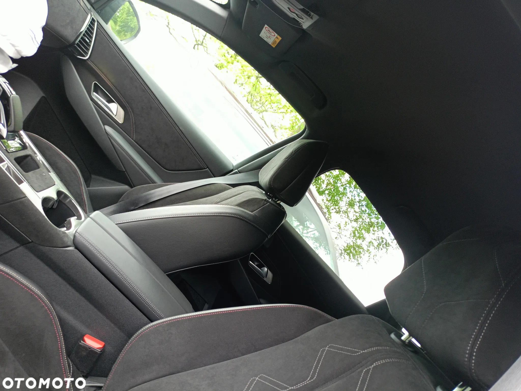 DS Automobiles DS 7 Crossback 1.6 E-Tense Performance Line + - 21