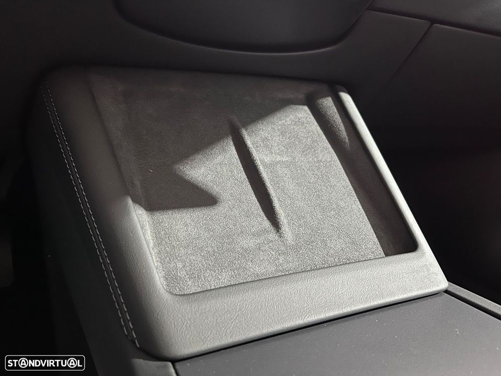 Tesla Model 3 Tração Traseira - 26