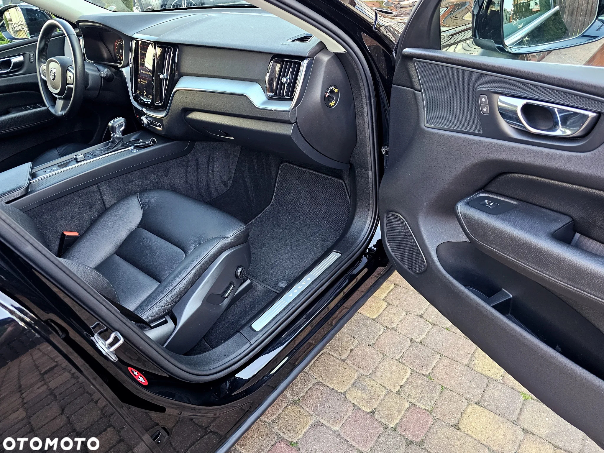 Volvo XC 60 D4 AWD Geartronic Momentum - 7