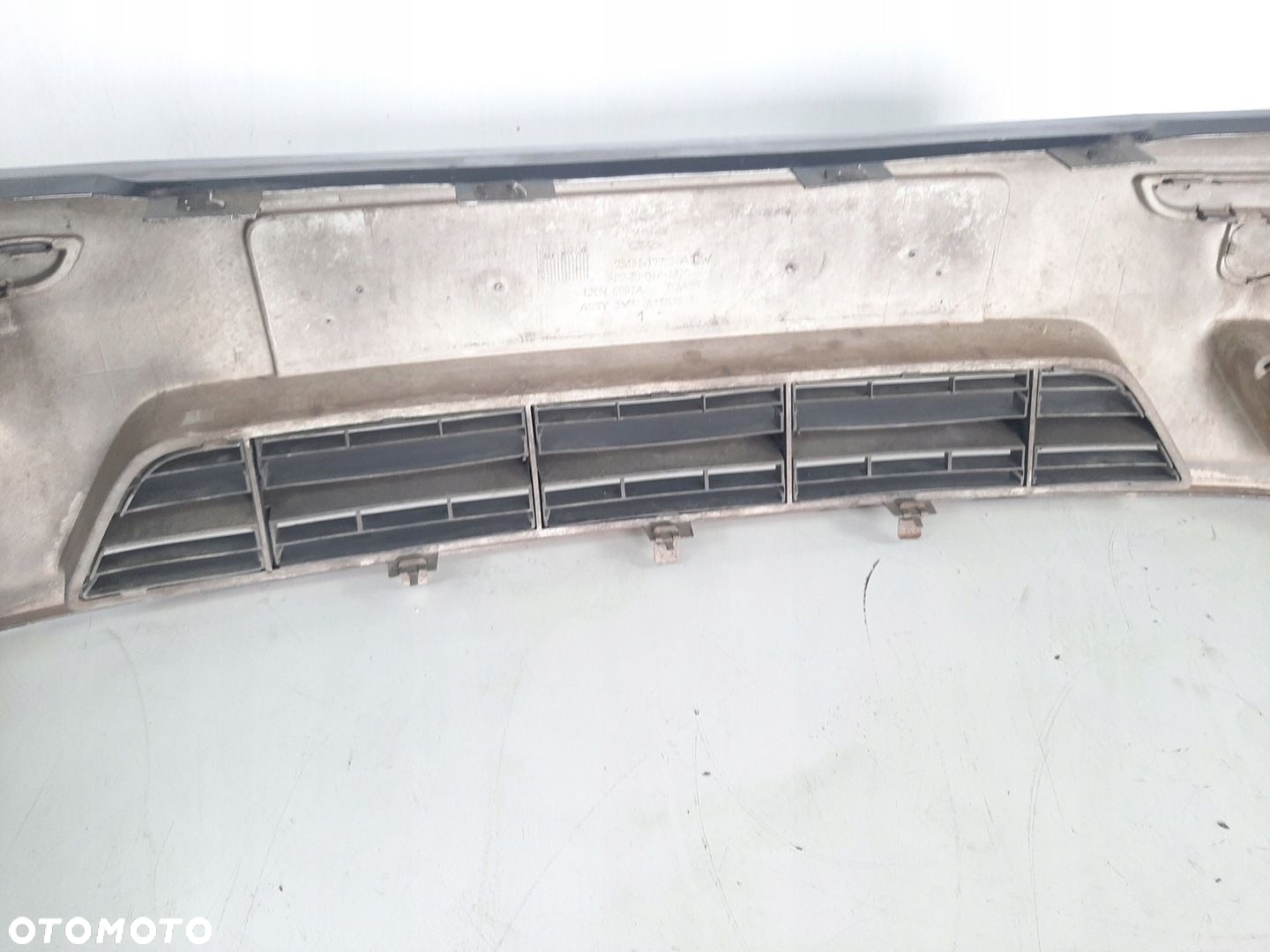 FORD FOCUS MK1 LIFT 1.4 16V 03R ZDERZAK PRZOD KOD F8 2M51-17757-AEW - 15
