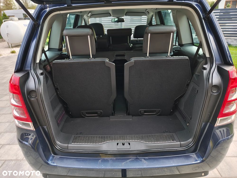 Opel Zafira 1.6 ECOFLEX Family Plus - 17