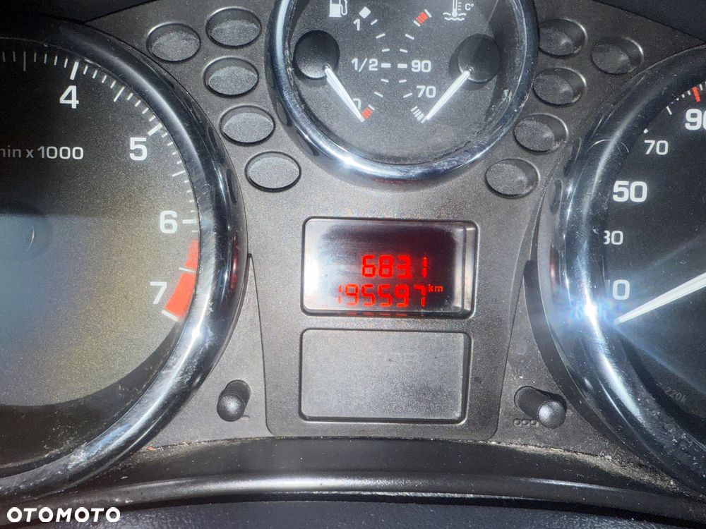 Peugeot 207 1.4 Presence - 11