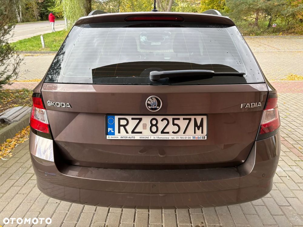 Skoda Fabia 1.2 TSI Ambition - 6