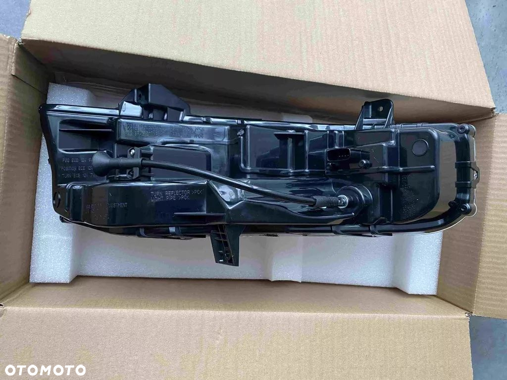 HALOGEN LEWY MUSTANG 2017- JR3B-13201-C - 4