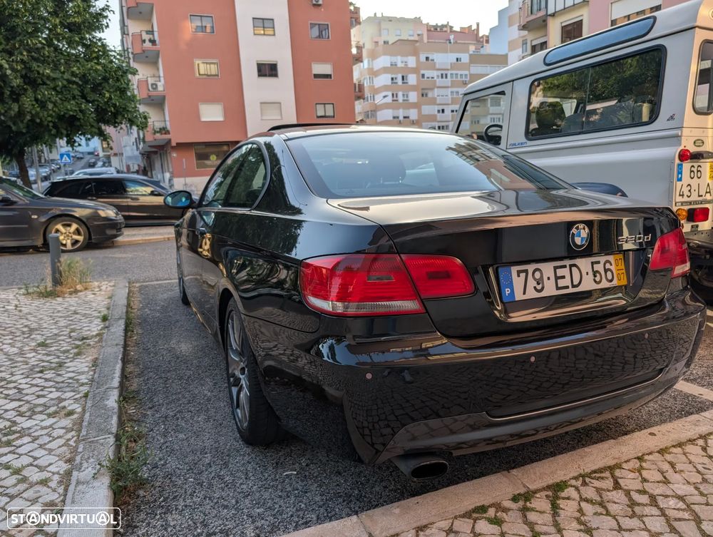BMW 320 d Coupe - 2