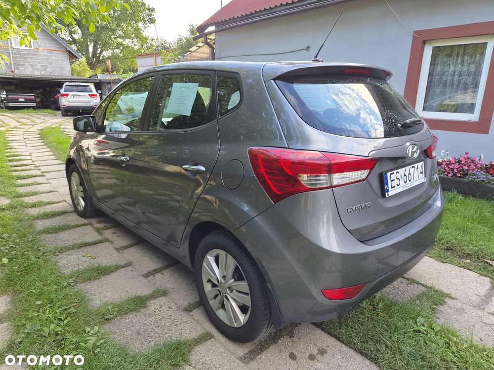 Hyundai ix20 - 3