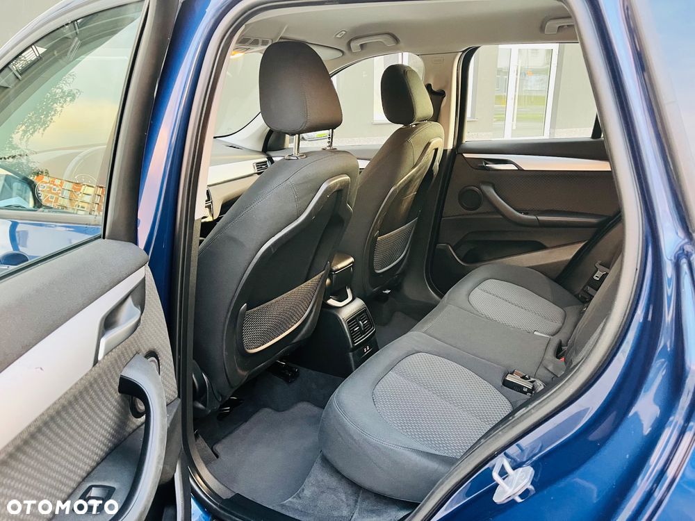 BMW X1 sDrive18d Business Edition - 31
