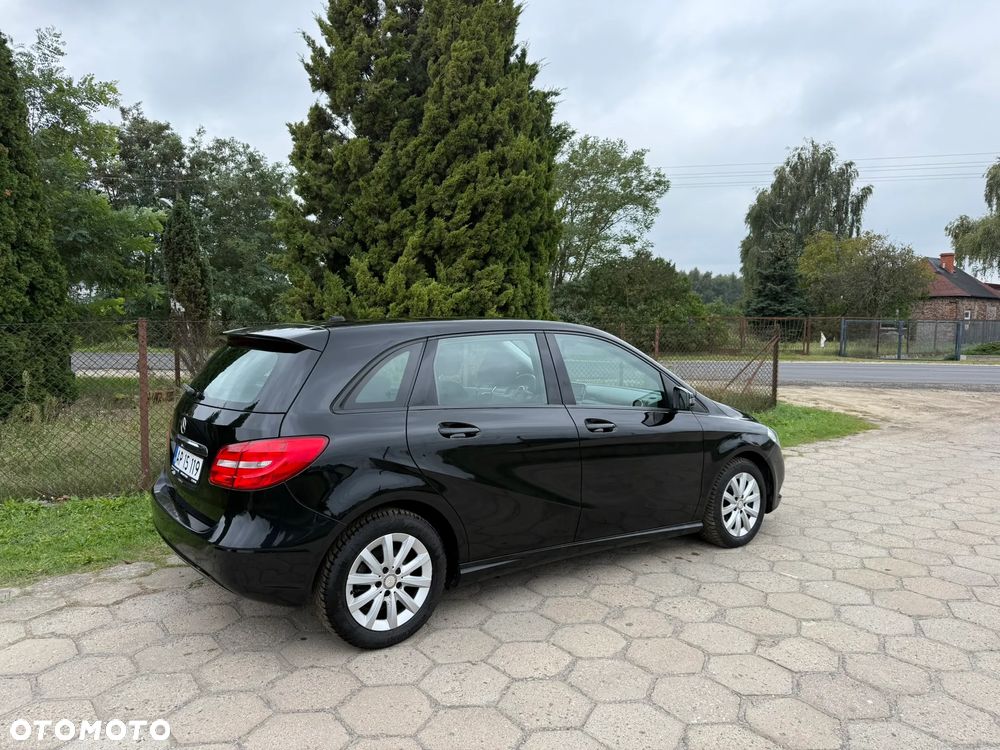 Mercedes-Benz Klasa B 180 CDI BlueEffICIENCY Edition - 3