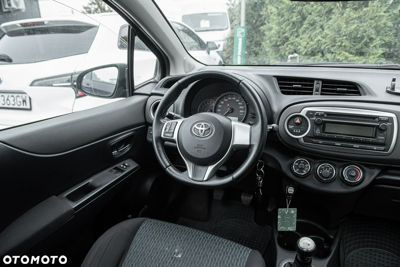 Toyota Yaris - 20