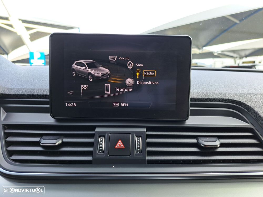 Audi Q5 2.0 TDi Advance - 11