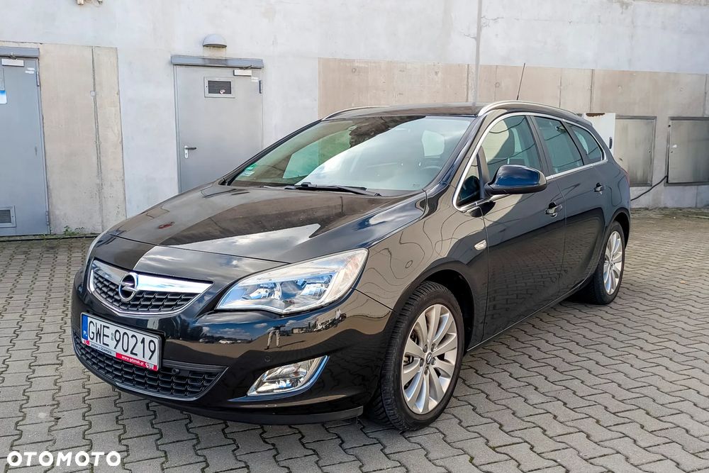 Opel Astra 1.4 T Cosmo - 1