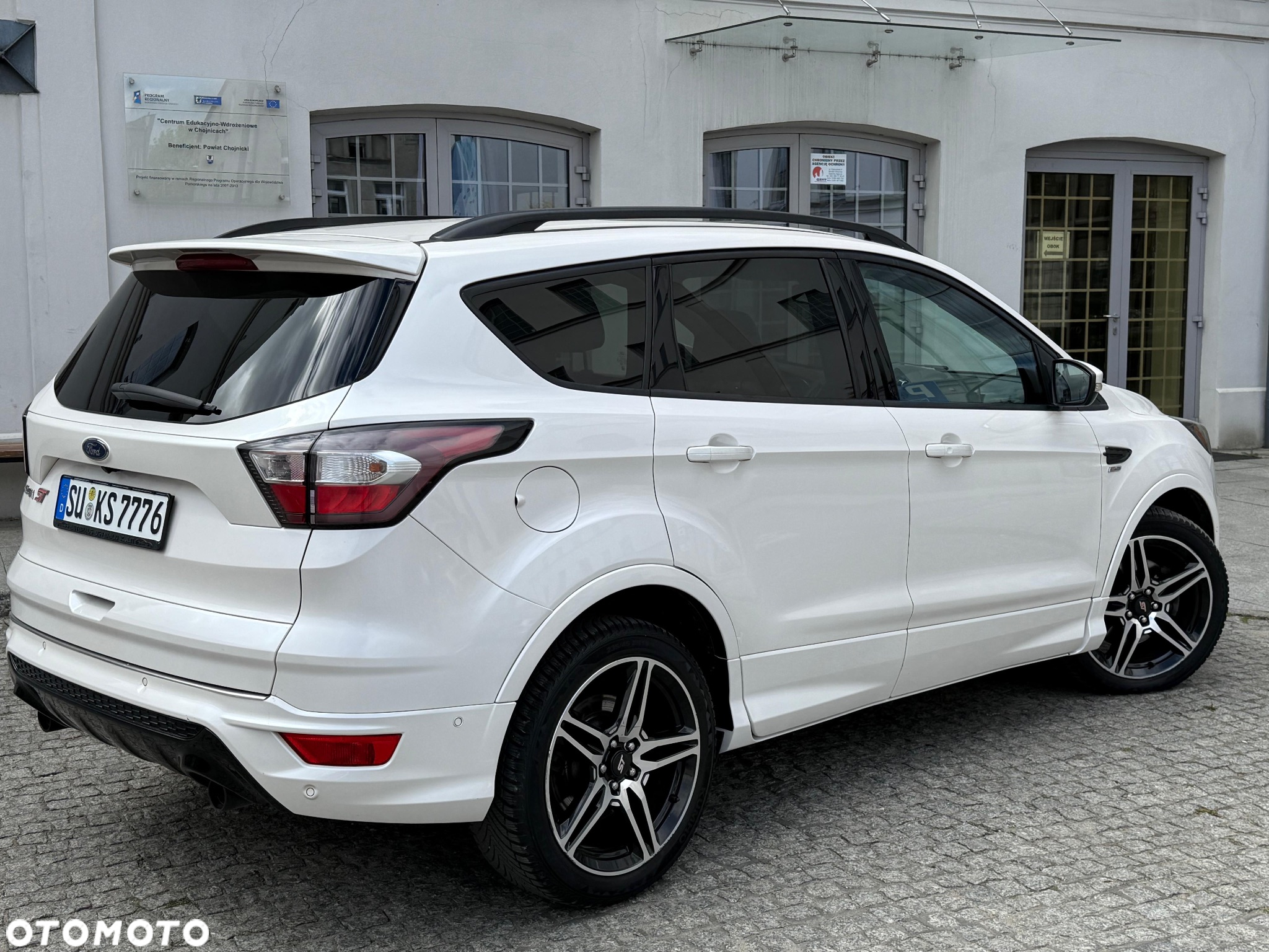 Ford Kuga 2.0 TDCi 4x4 ST-Line - 4