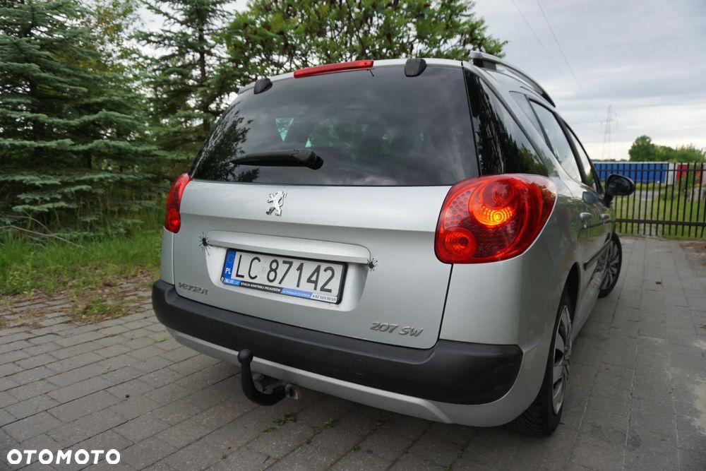 Peugeot 207 1.4 16V Trendy - 13