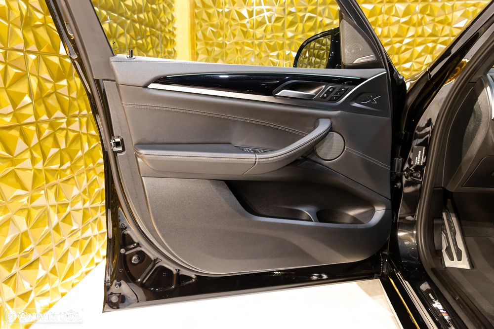 BMW X3 M Competition - 22