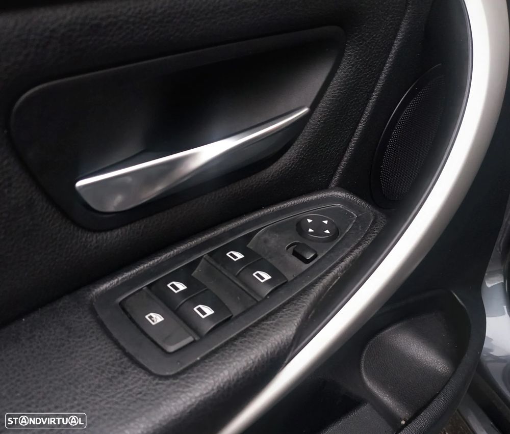 BMW 316 d Aut. Sport Line - 22