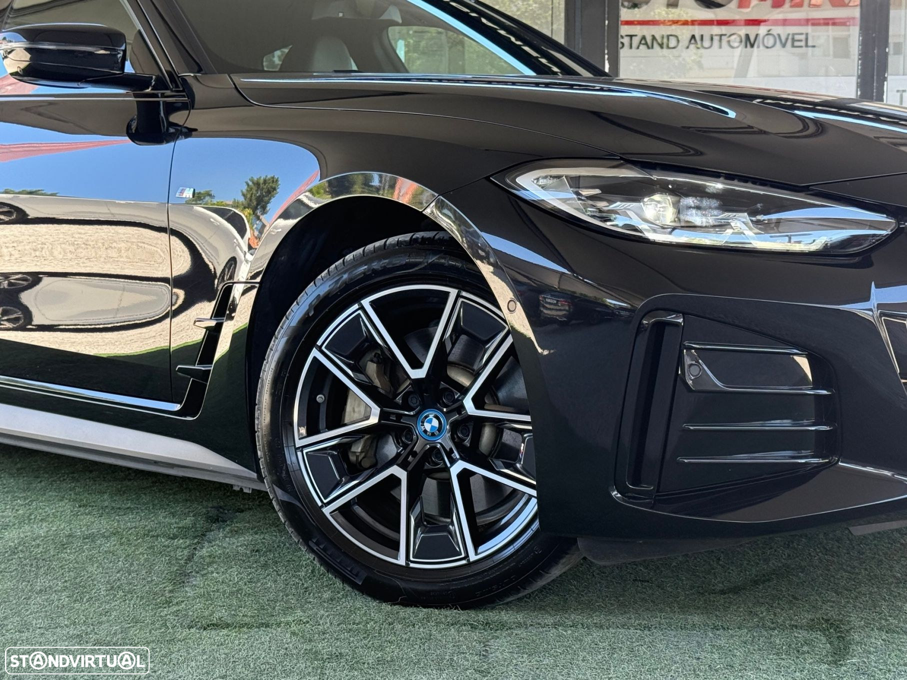 BMW i4 eDrive35 Pack Desportivo M - 14