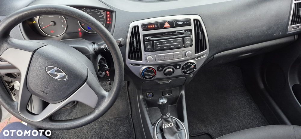 Hyundai i20 - 9