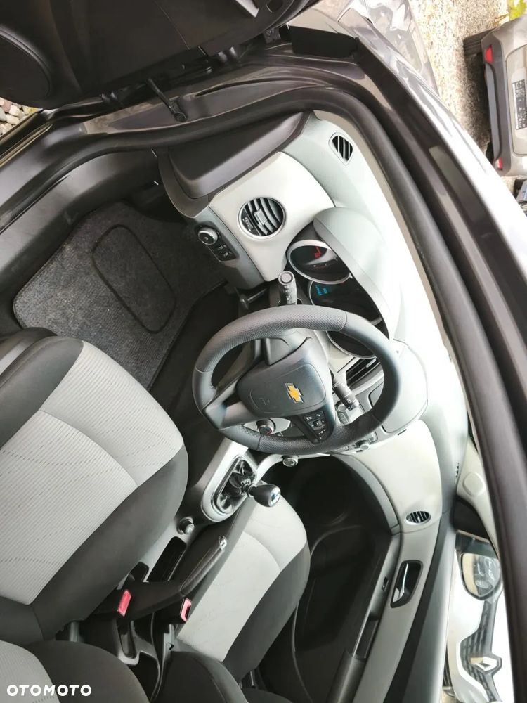 Chevrolet Cruze 1.6 LS - 7