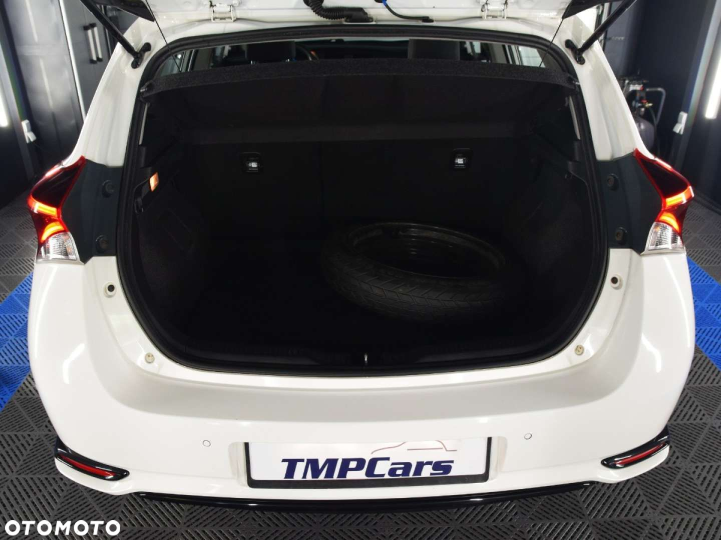 Toyota Auris - 9