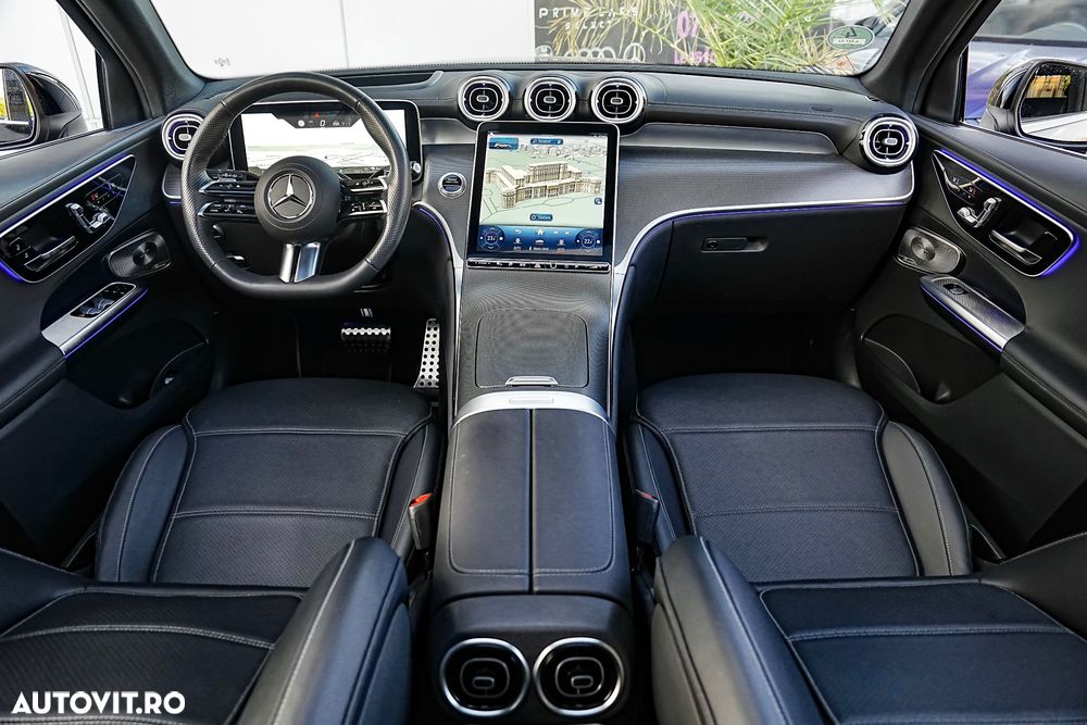 Mercedes-Benz GLC 300 e 4Matic 9G-TRONIC AMG Line - 27