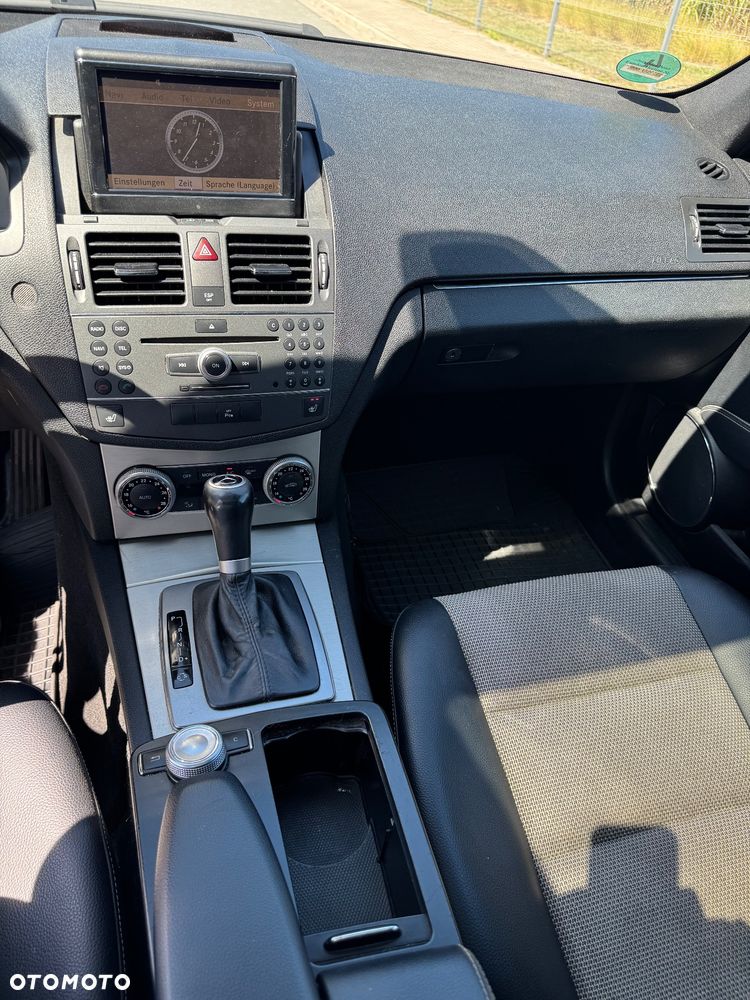 Mercedes-Benz Klasa C 200 CDI DPF Automatik Avantgarde - 14
