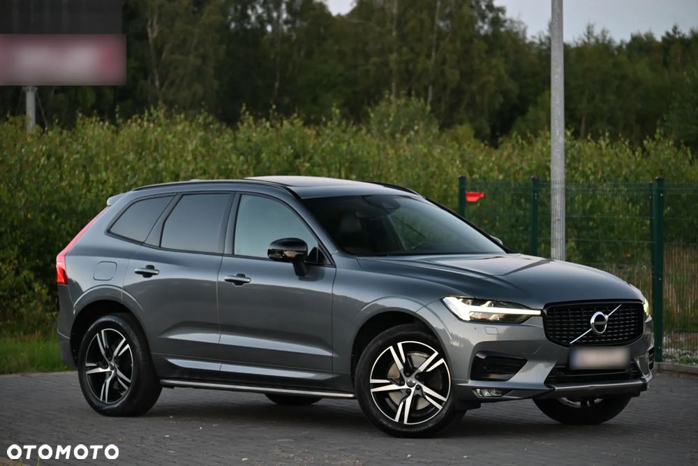 Volvo XC 60 B4 D AWD R-Design - 4