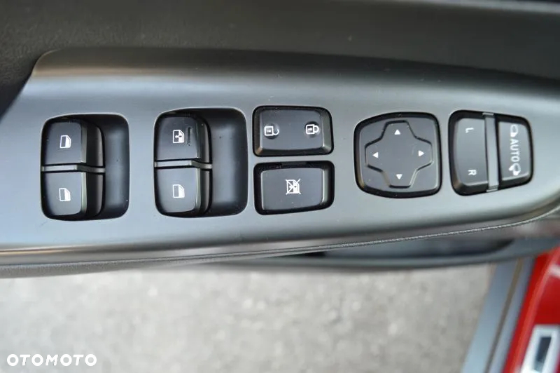 Hyundai Kona - 14