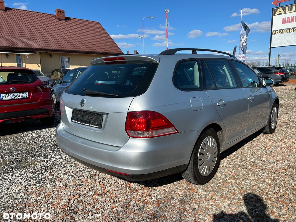 Volkswagen Golf - 4