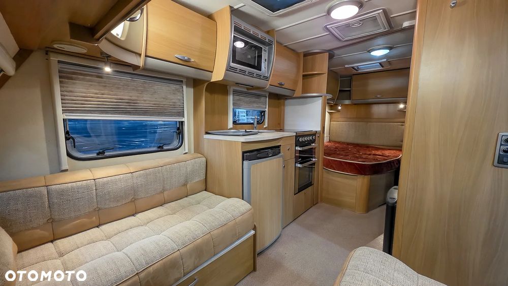 SWIFT Corniche - 9