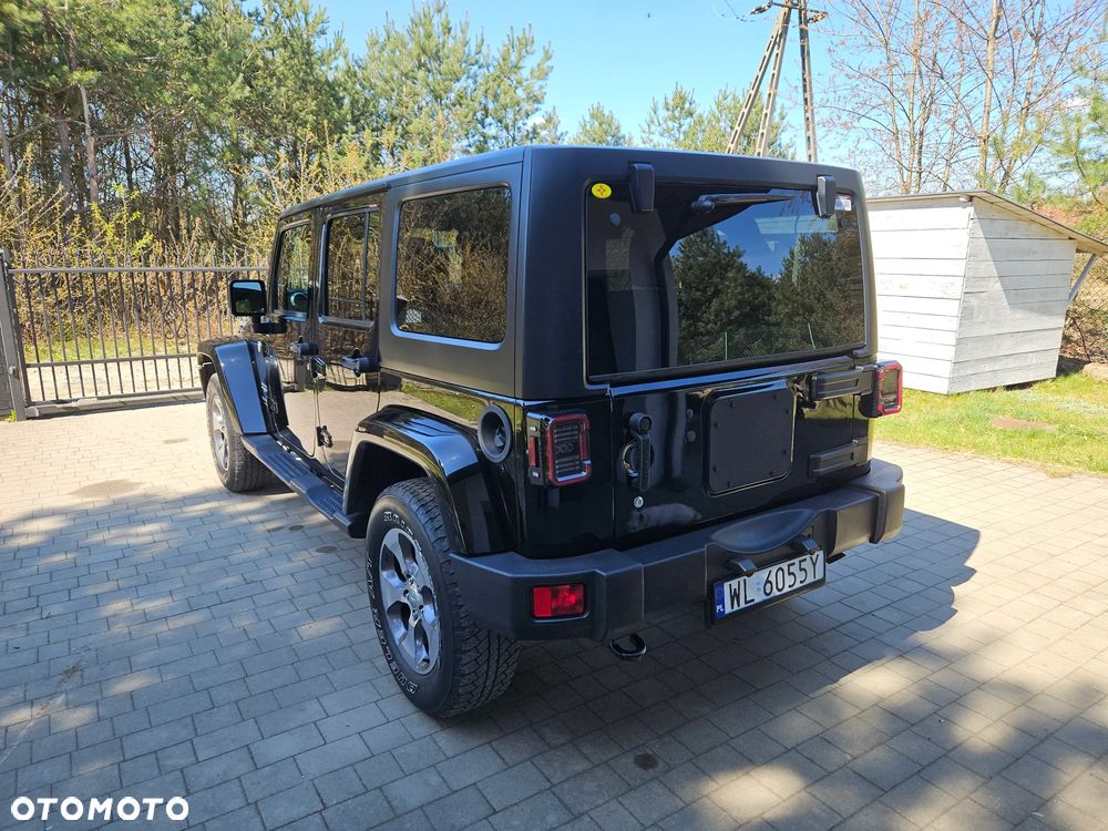 Jeep Wrangler - 15