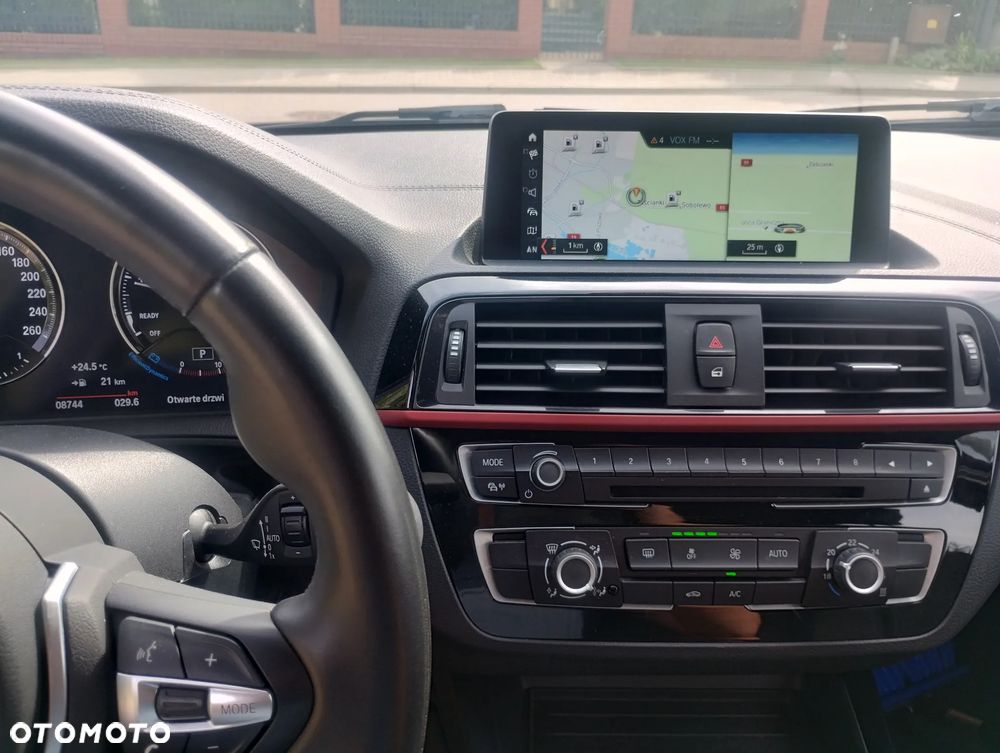 BMW Seria 1 118i Sport Line - 9