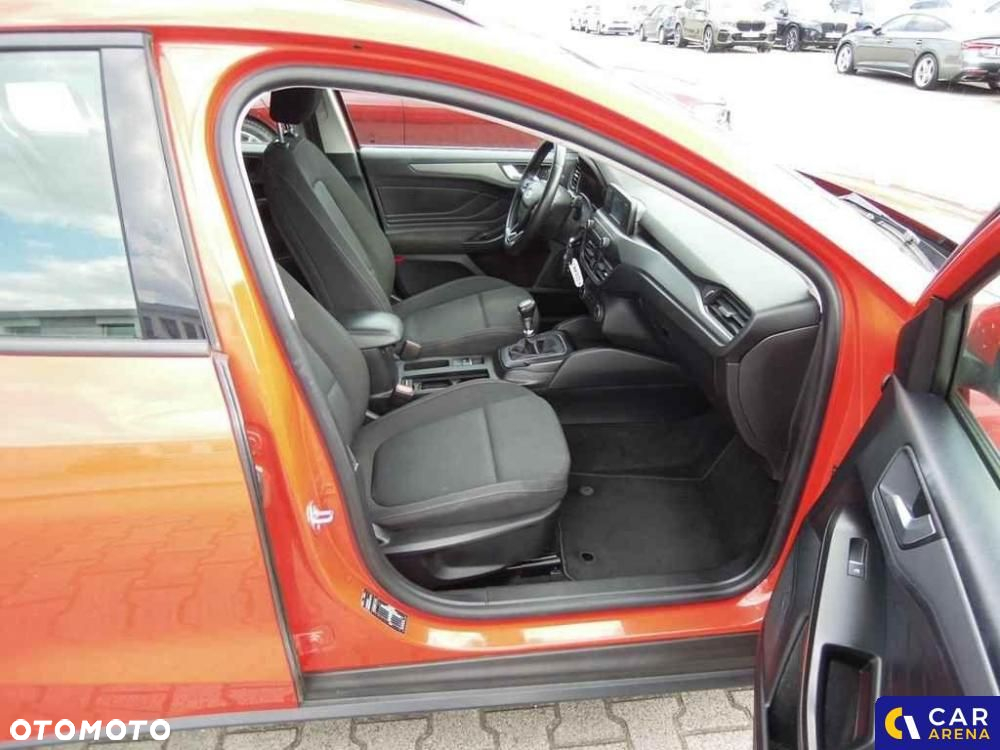 Ford Focus - 29