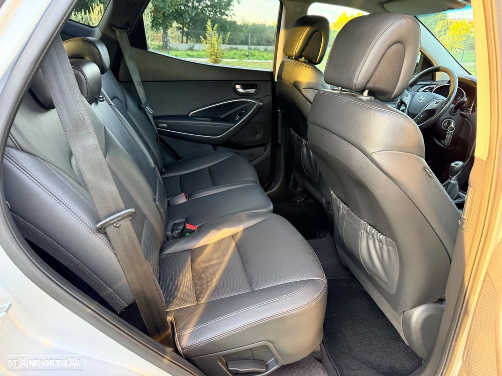 Hyundai Santa Fe 2.2 CRDi Executive 7L - 19