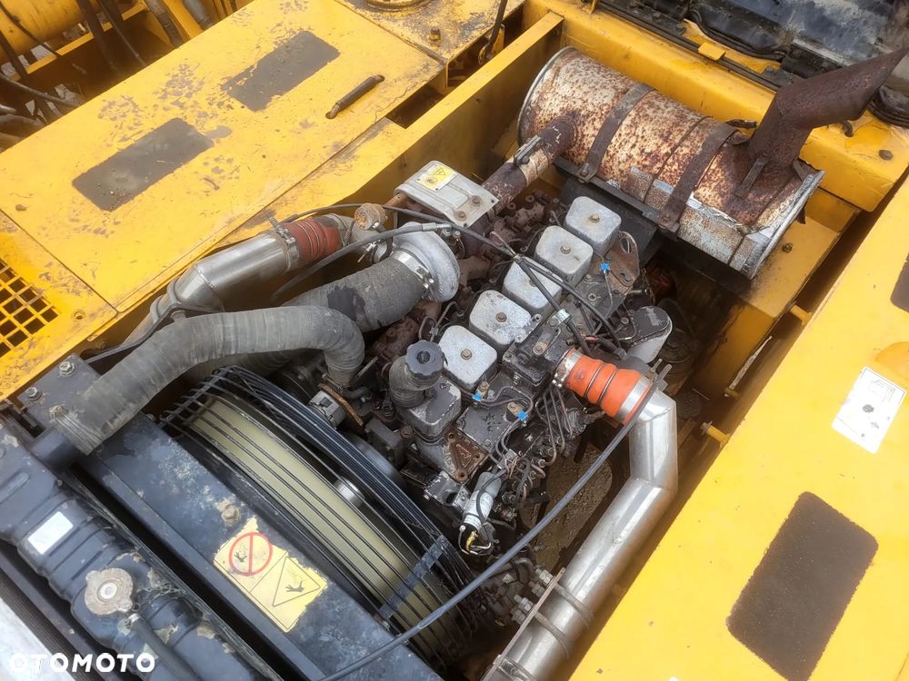 Hyundai 250LC-7 - 24