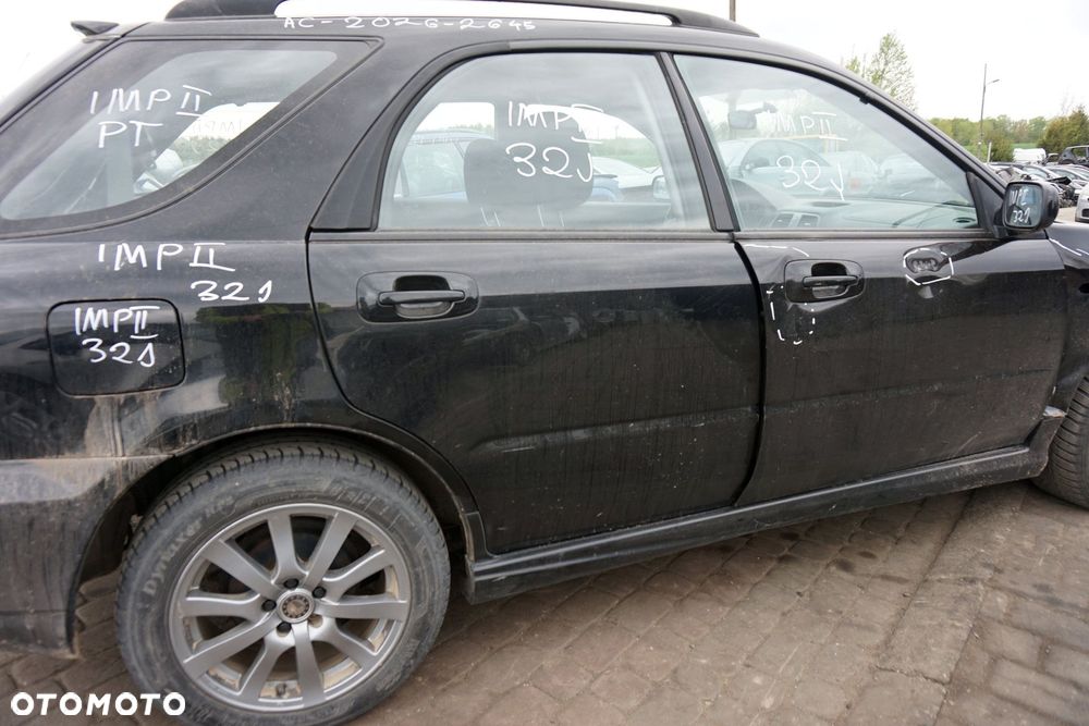 DRZWI TYLNE PRAWE IMPREZA II GD LIFT KOMBI 32J  CZARNY SUBARU 2006-2007 - 2