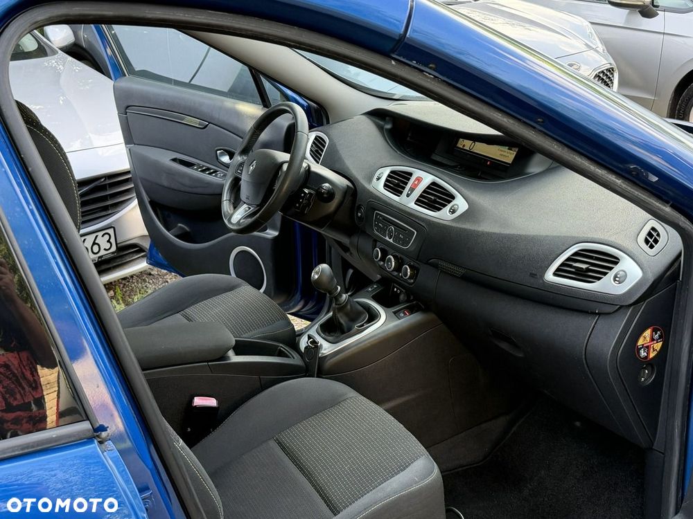 Renault Scenic - 15