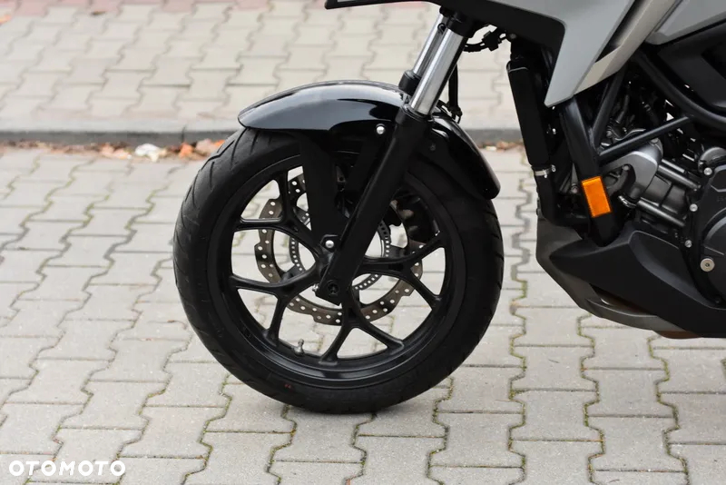 Honda NC - 24