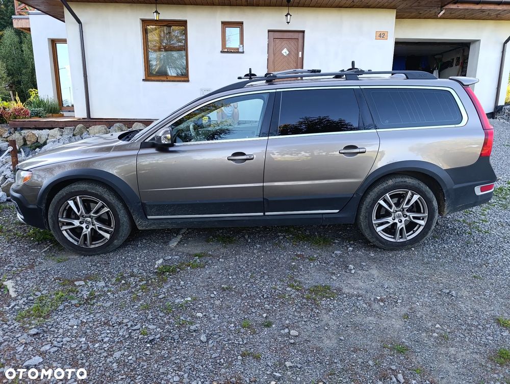 Volvo XC 70 - 4