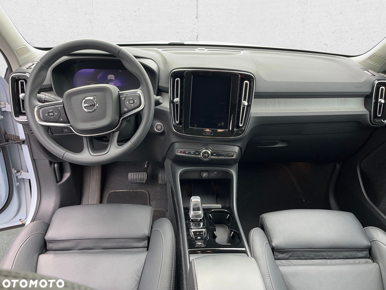 Volvo XC 40 - 21