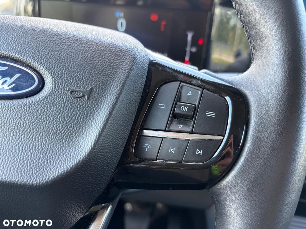 Ford Tourneo Custom 2.0 EcoBlue L1 Titanium SelectShift - 31