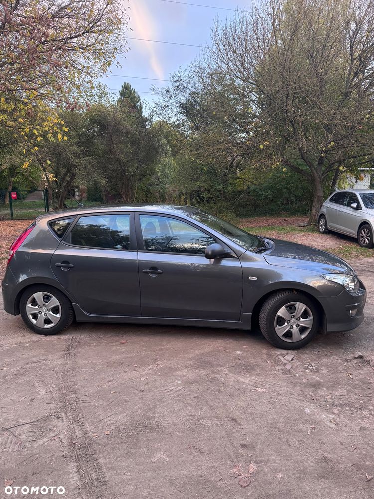 Hyundai I30 2011 photo 5