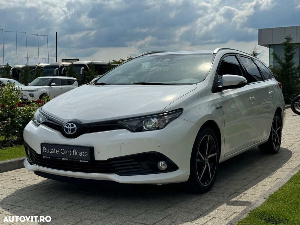 Toyota Auris 1.8 L VVT-i Sol+ - 3