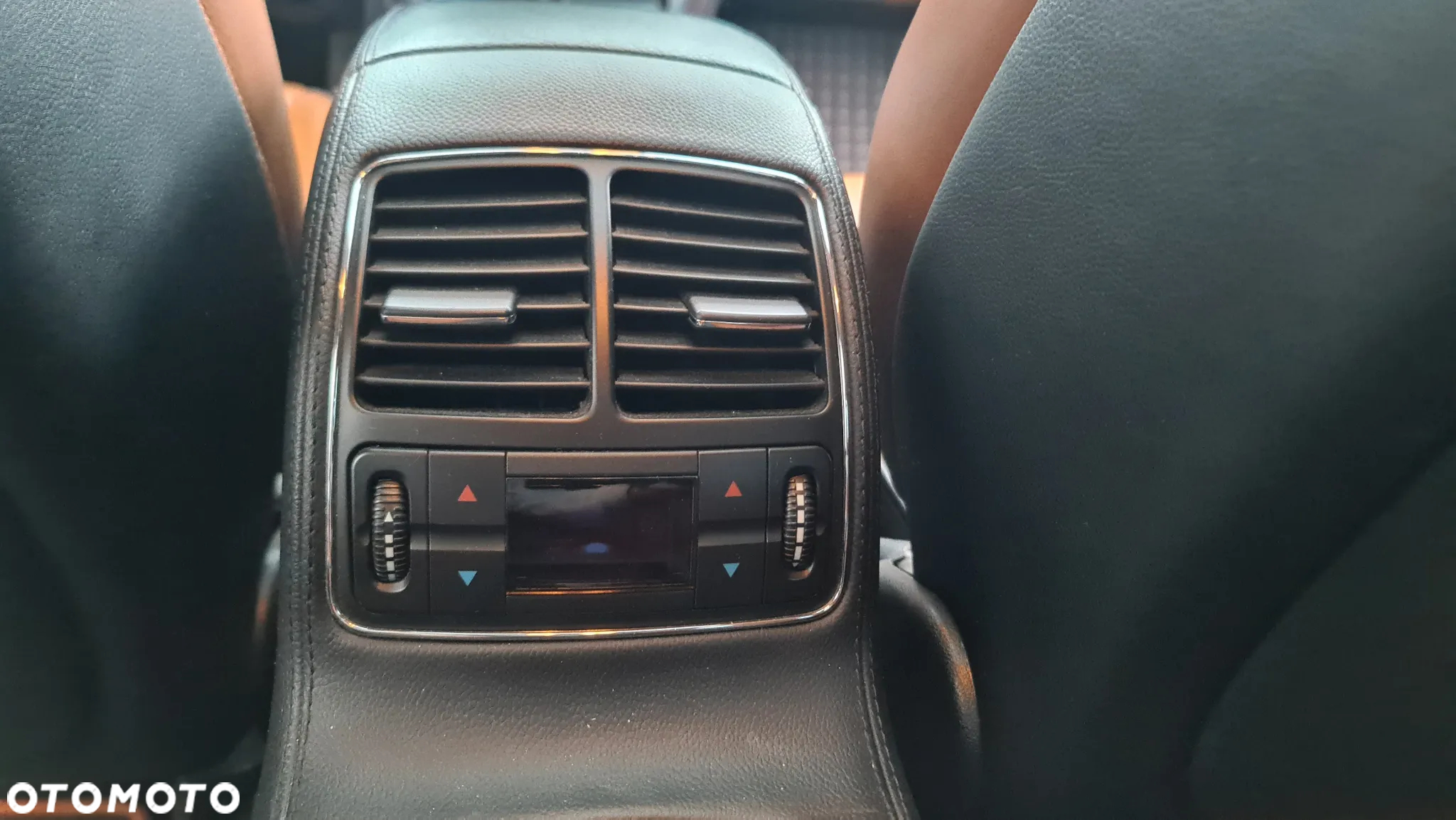 Mercedes-Benz CLS 320 CDI - 21
