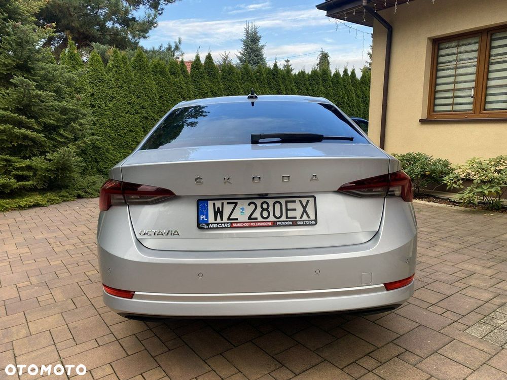 Skoda Octavia 1.5 TSI ACT Ambition - 11