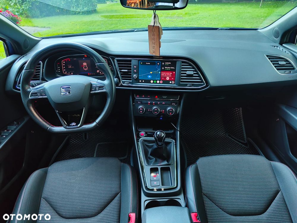 Seat Leon 2019 photo 2