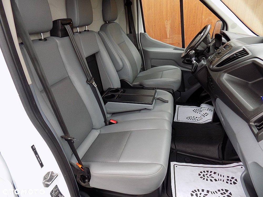 Ford Transit - 16