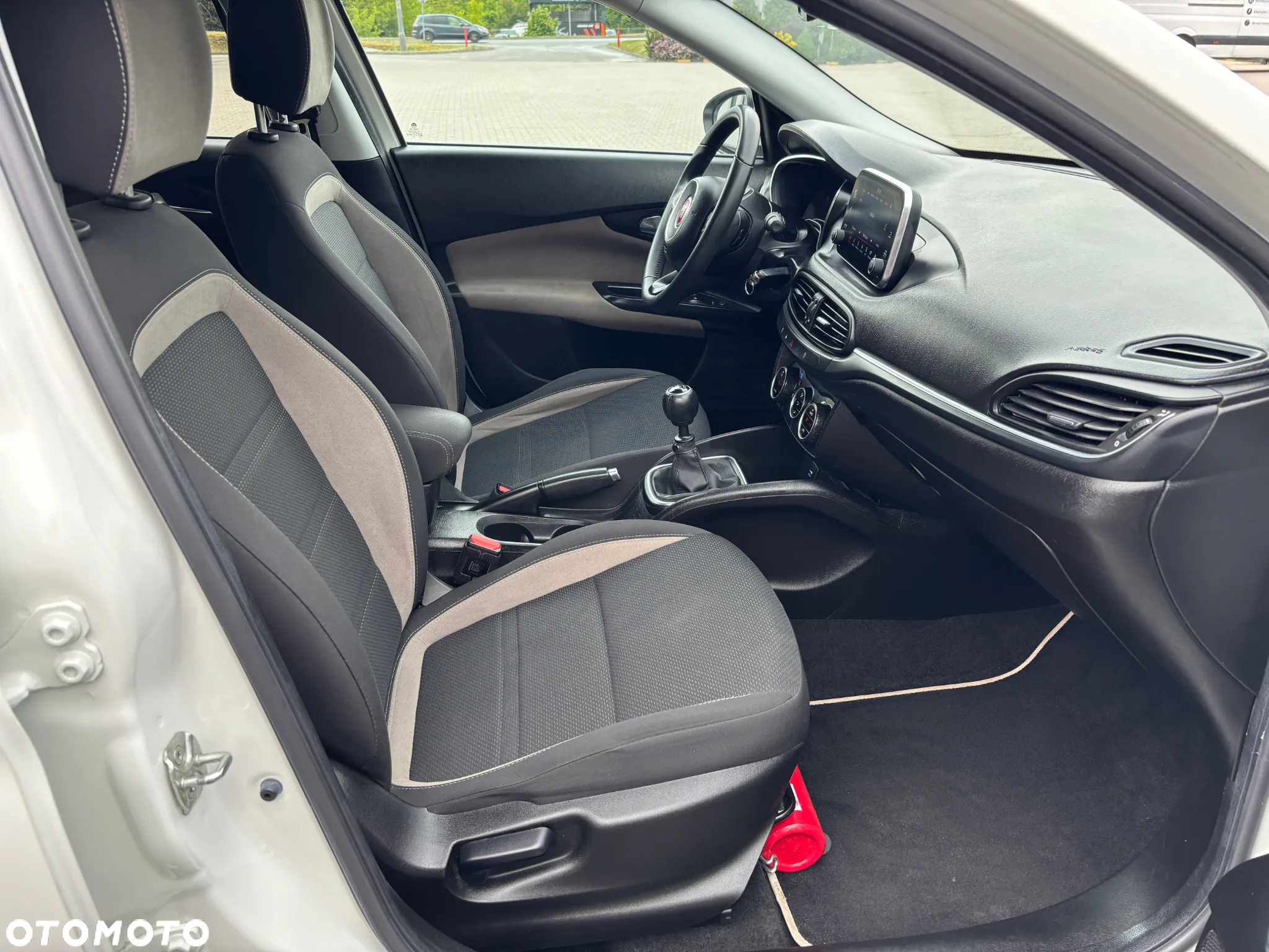 Fiat Tipo 1.6 MultiJet 16v Pop - 35